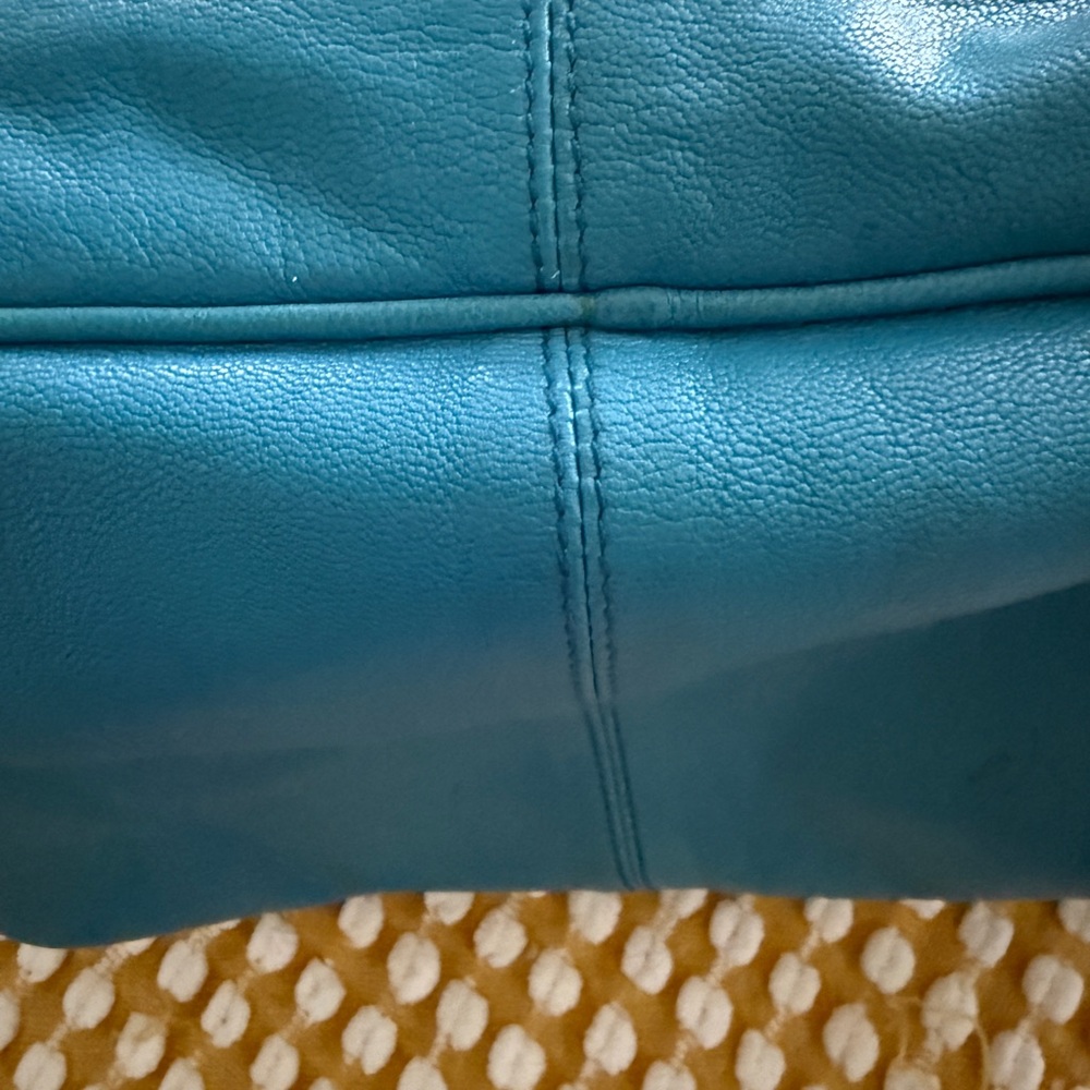 DOLCE & GABBANA Blue Leather Shoulder Bag - Picture 12 of 13